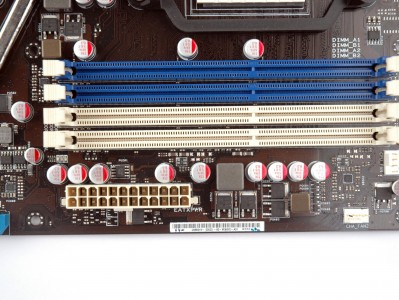 哪个服务器内存插槽多一点_服务器内存条品牌排行榜「服务器内存条什么牌子好」