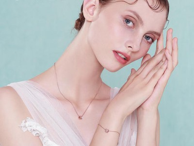 t400项链锁骨项链_项链锁骨链是啥意思「项链中的锁骨链」