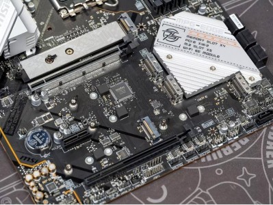 微星主板2t硬盘（微星主板22tb）「微星主板2.2tb」