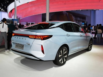 思皓t40_思皓是什么品牌的汽车「思皓qⅹ汽车到底怎么样啊」