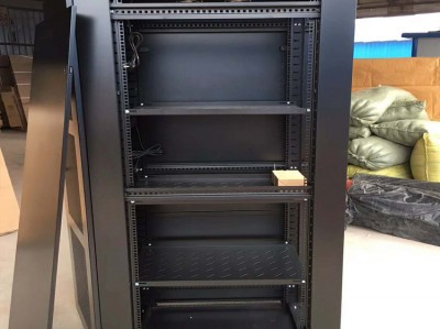 佛山服务器机柜公司雇用
（佛山服务器机柜公司雇用
电话）「佛山服务器机房」