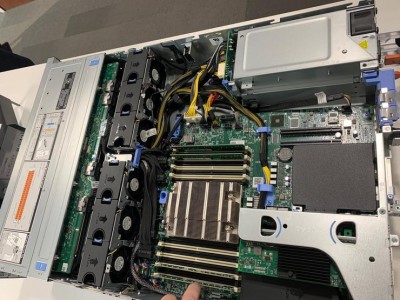 组装一台戴尔服务器（组装一台戴尔服务器要多久）「戴尔服务器组装机好吗」