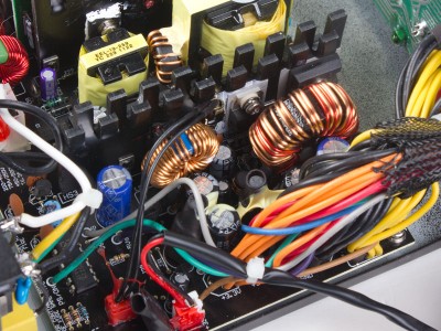 鑫谷750w电源维修（鑫谷电源拆解）「鑫谷电源全模750拆解」